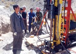 井钻机机械图片,井钻机机械高清图片 中航工业青岛前哨矿山技术装备有限责任公司,